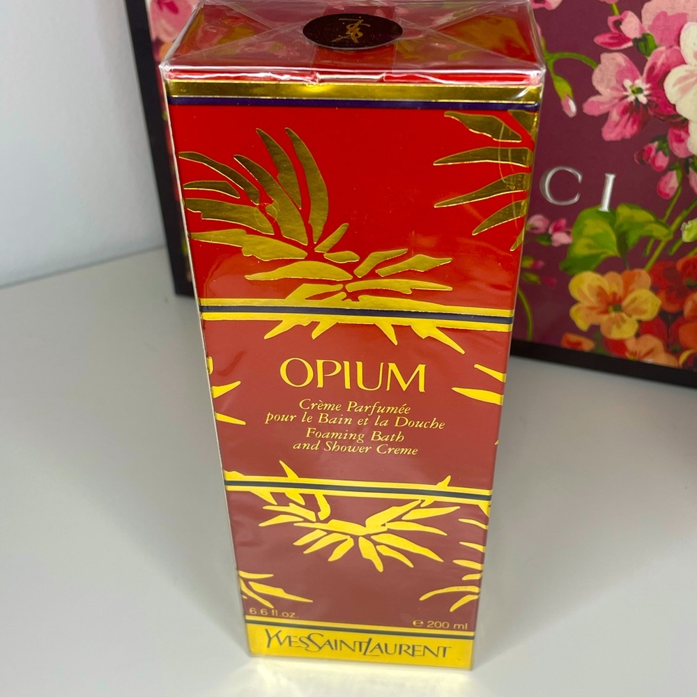 Opium | Yves Saint Laurent | Foaming Bath and Shower creme